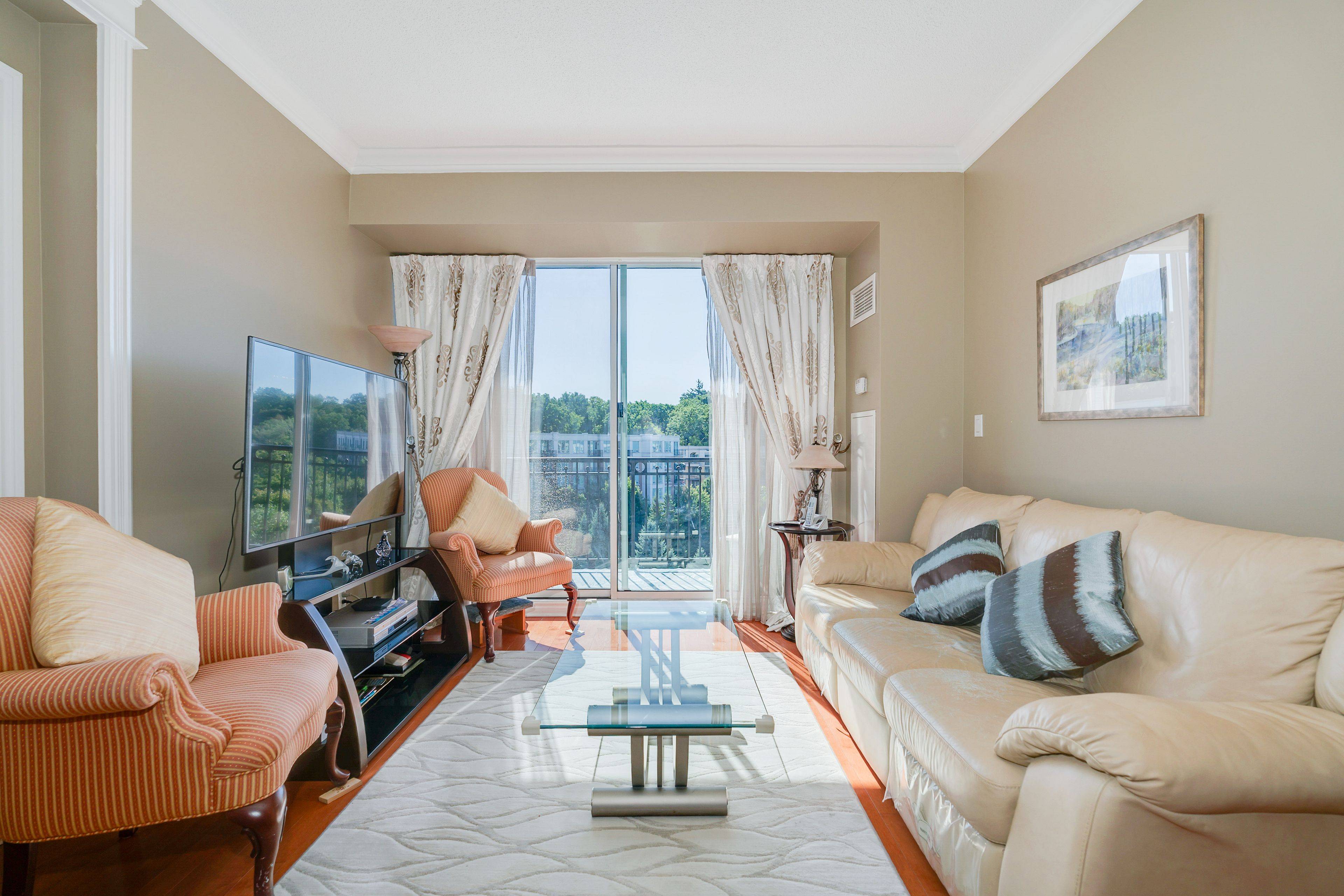 Toronto C12, ON M2P 2H1,28 William Carson CRES #PH22