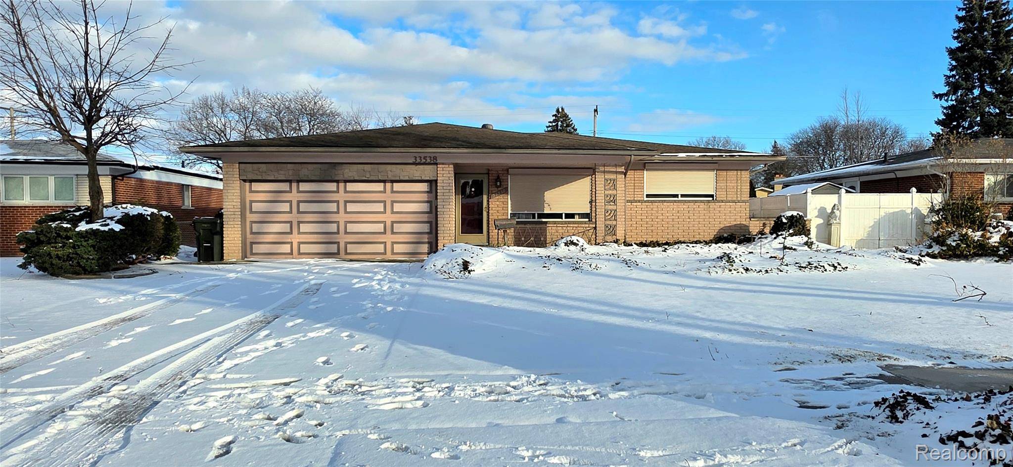 Sterling Heights, MI 48312,33538 Somerset DR