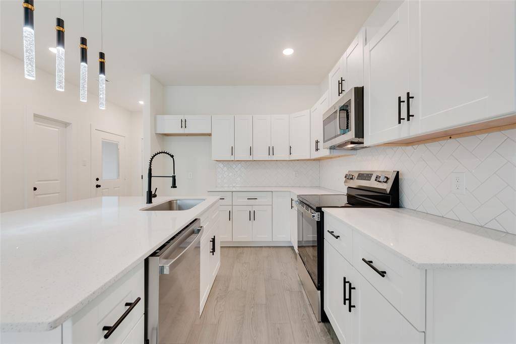 Fort Worth, TX 76104,1426 Evans Avenue