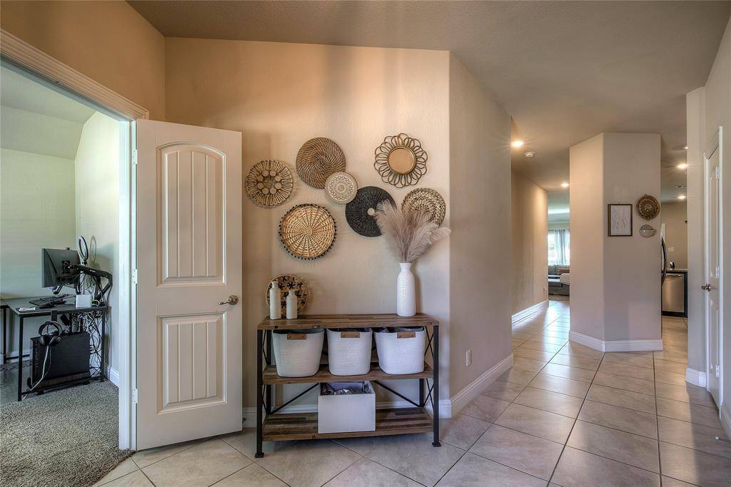 Celina, TX 75009,945 Bluebird Way