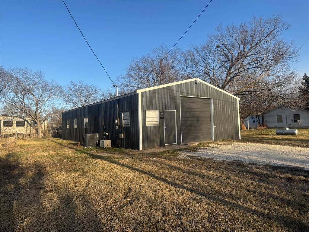 Nevada, TX 75173,5541 3rd Street