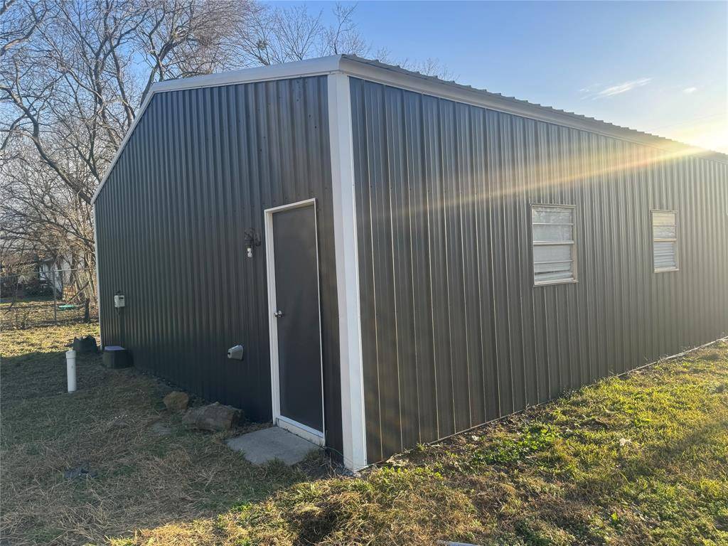 Nevada, TX 75173,5541 3rd Street