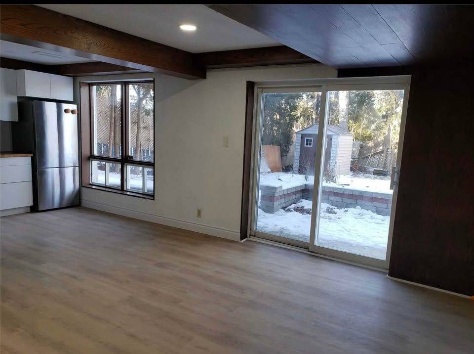 Markham, ON L3T 4L8,126 Simonston BLVD #Lower/ Walkout