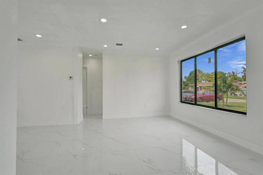 Miramar, FL 33023,2301 Alcazar Dr