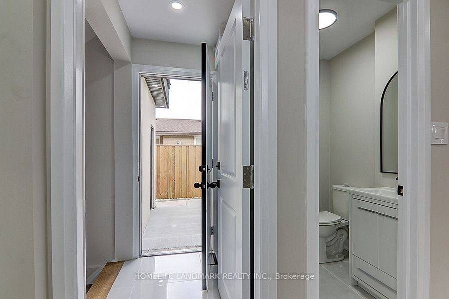 Brampton, ON L6V 2K3,20 Heggie RD