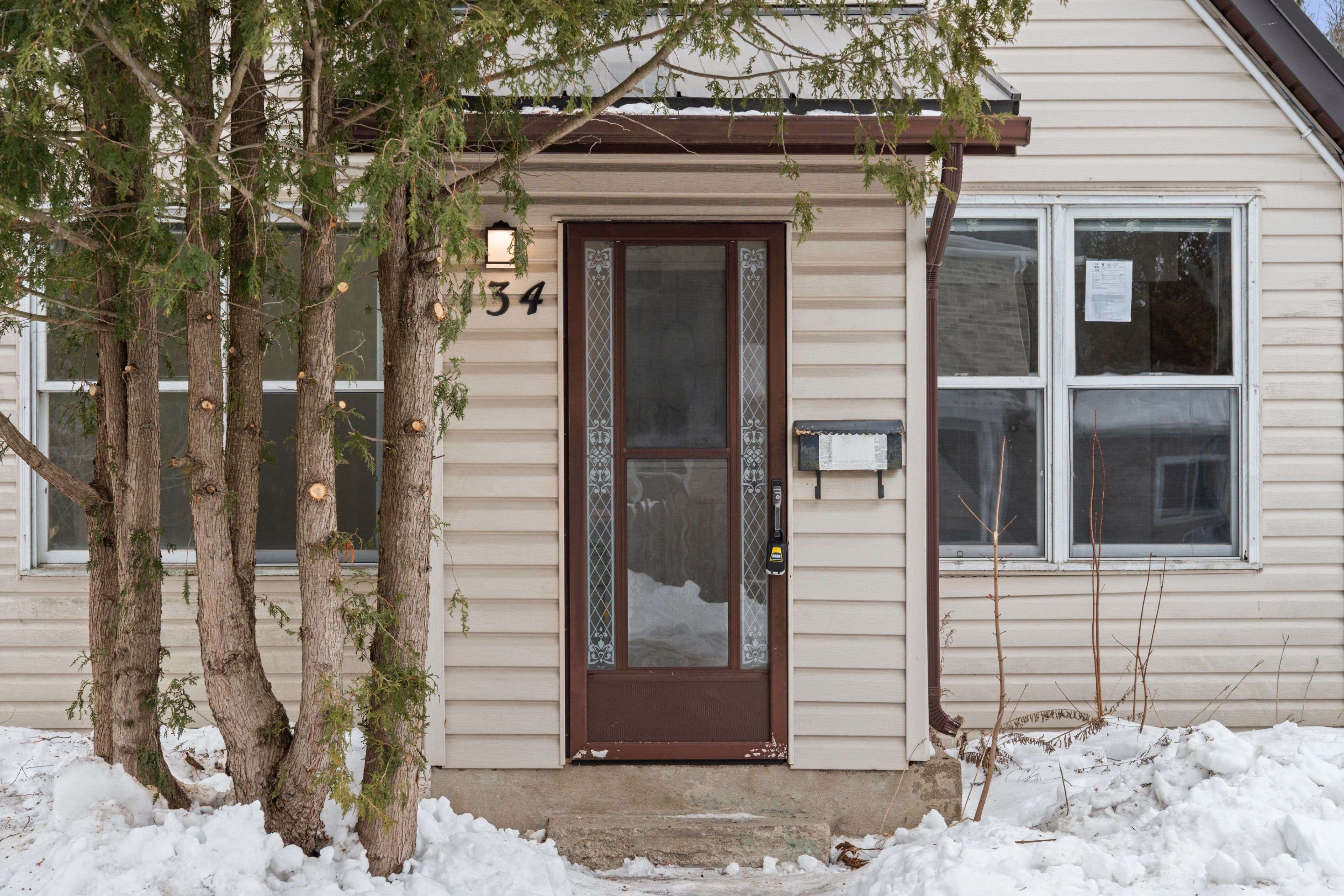 Carleton Place, ON K7C 1B7,134 Catharine ST