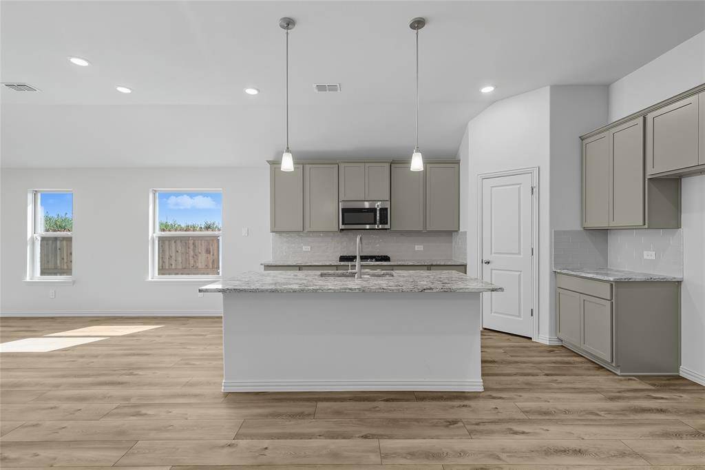 Red Oak, TX 75154,817 Alderwood Drive