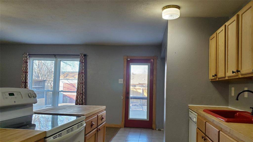 The Colony, TX 75056,5724 Phelps Street