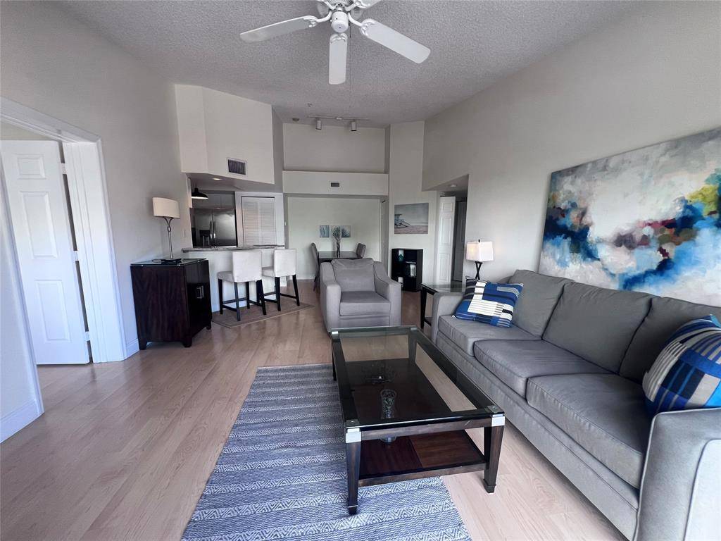 Fort Lauderdale, FL 33316,2021 SE 10th Ave #219