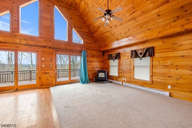 Montague Twp., NJ 07827,24 Steenykill Rd