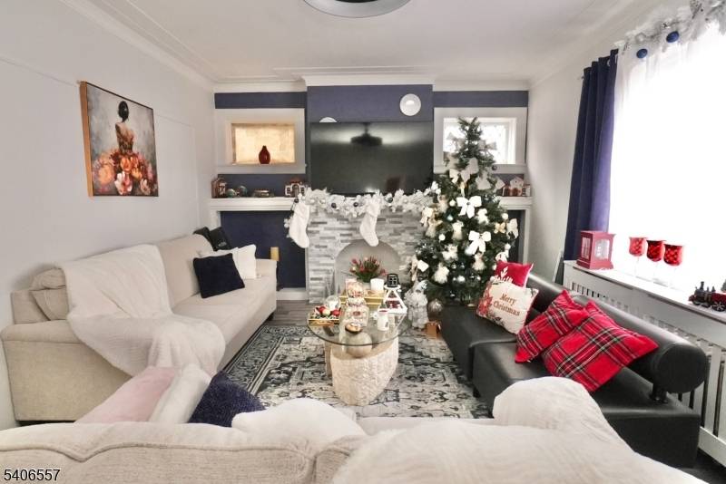 Newark City, NJ 07104,99 Grafton Ave