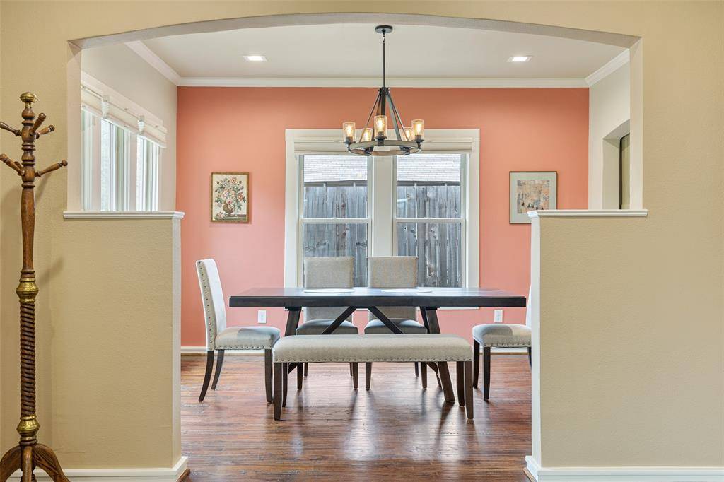 Dallas, TX 75208,932 N Windomere Avenue