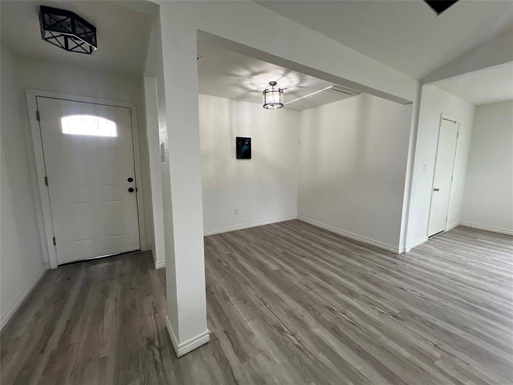 Arlington, TX 76014,1009 Dawnview Street