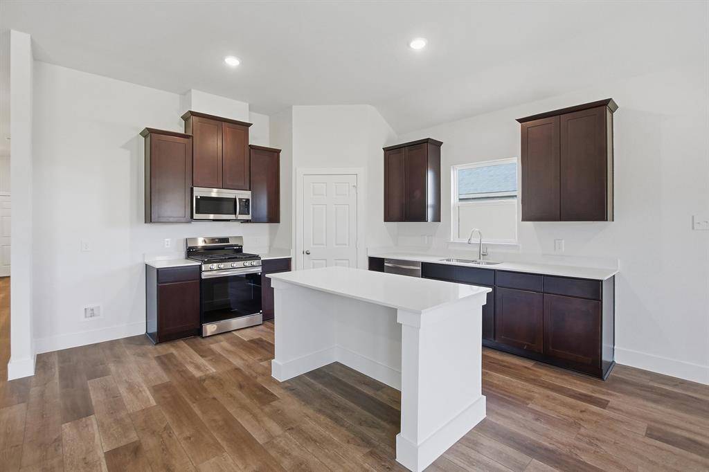 Sherman, TX 75092,2411 Stonebriar Lane