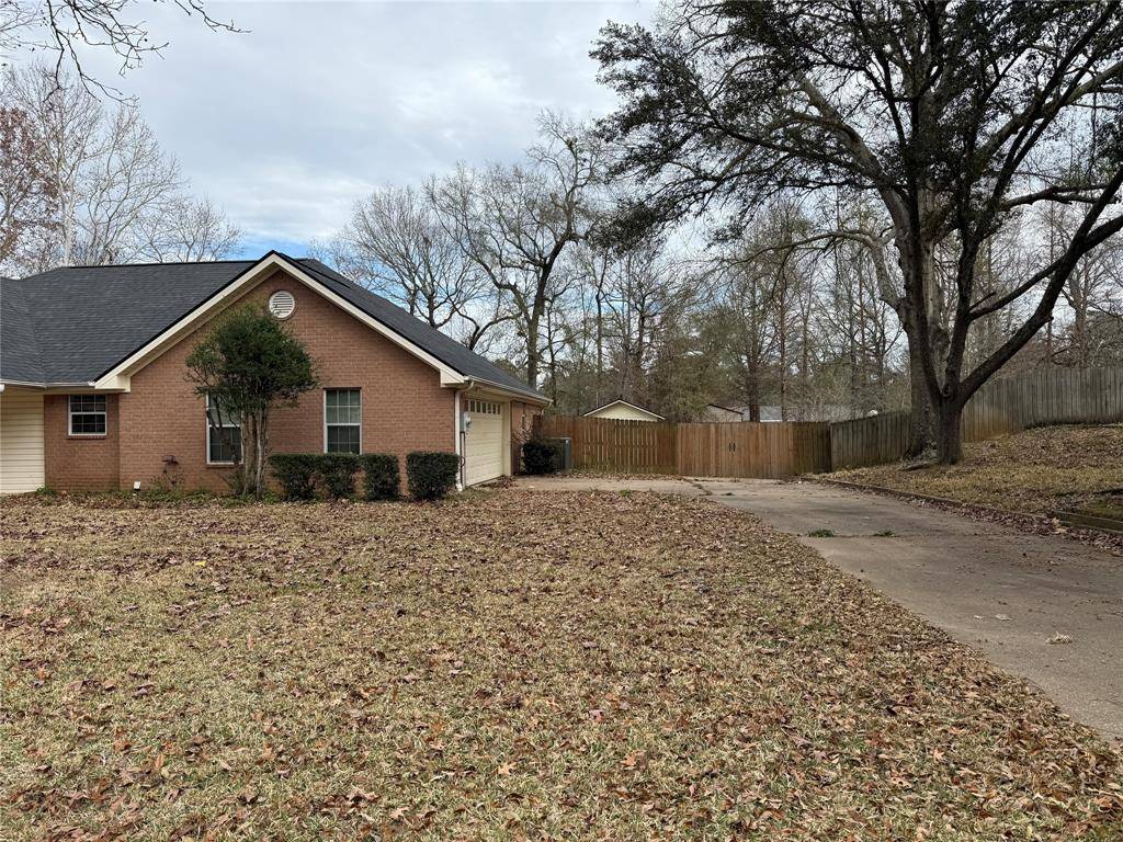 Henderson, TX 75652,108 Ridglea Lane