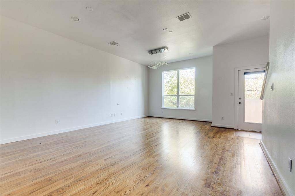 Dallas, TX 75219,3800 Holland Avenue #5