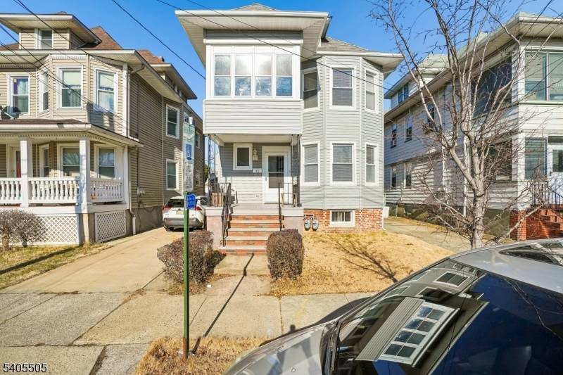 Clifton City, NJ 07011,18 E 2Nd St