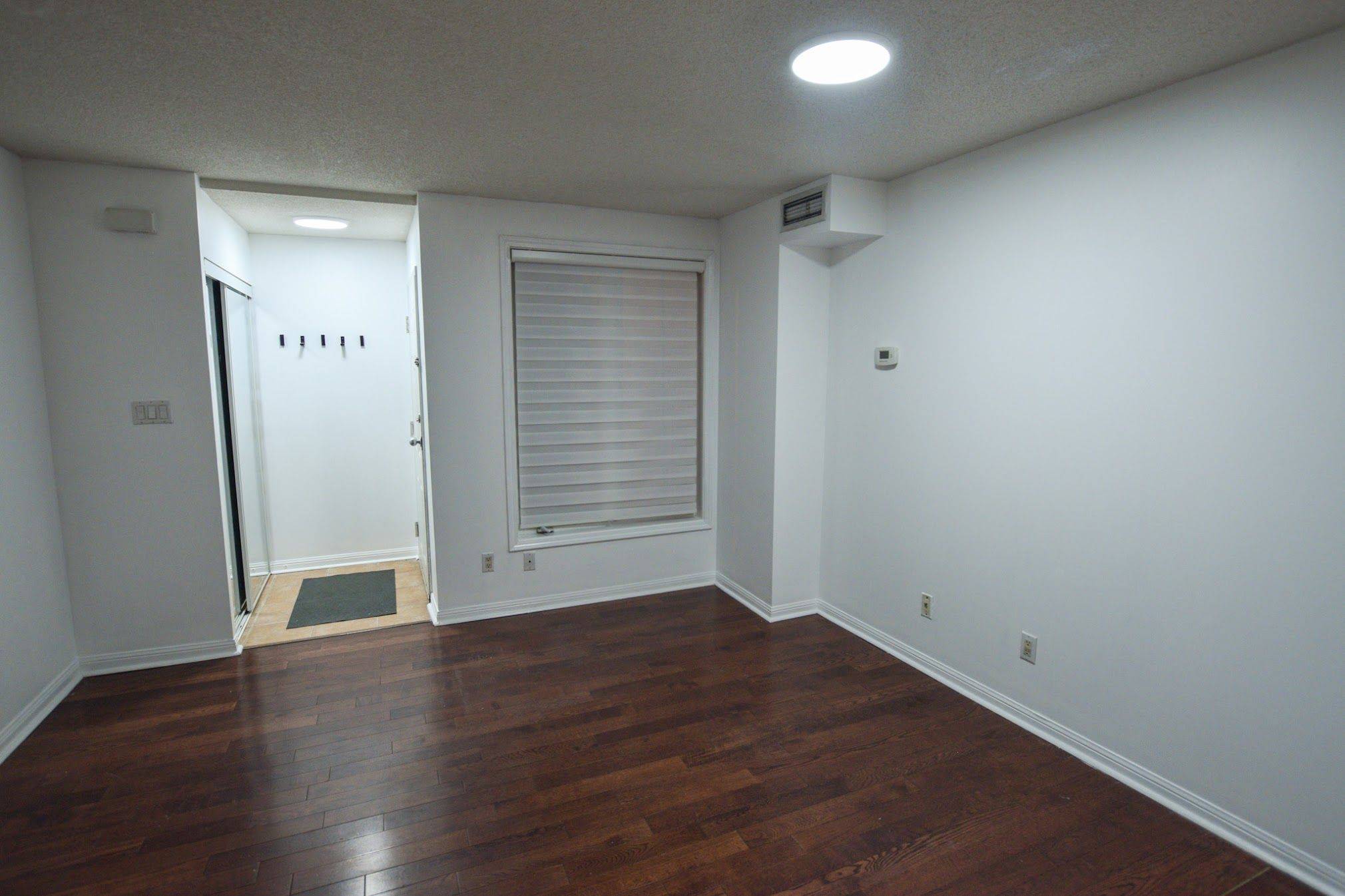 Toronto C01, ON M6K 3N4,70 Douro ST #113