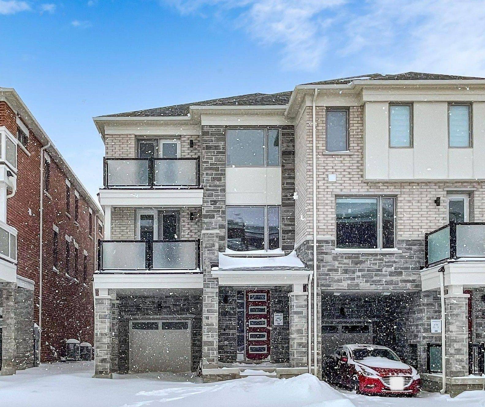 Markham, ON L6C 3M4,7 Avani AVE