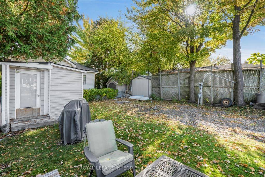 Orleans - Cumberland And Area, ON K1C 1T1,3535 St. Joseph BLVD #33