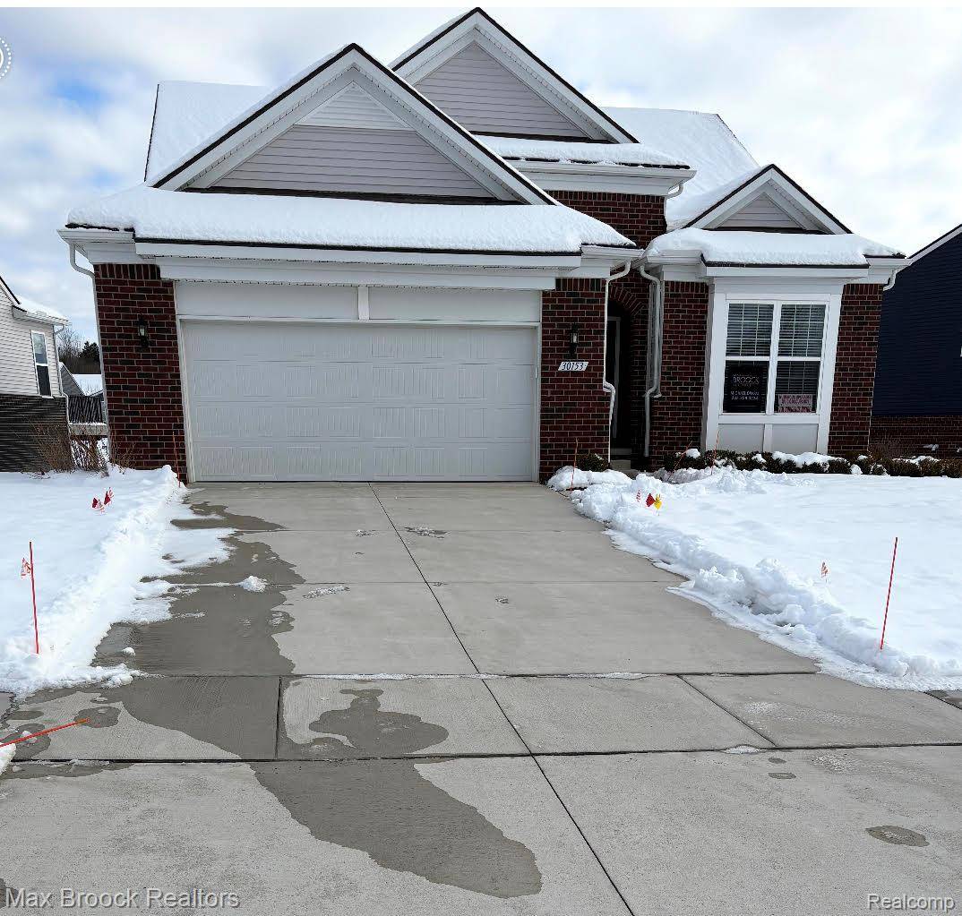 Lyon, MI 48165,30153 TURTLE CREEK CIRCLE