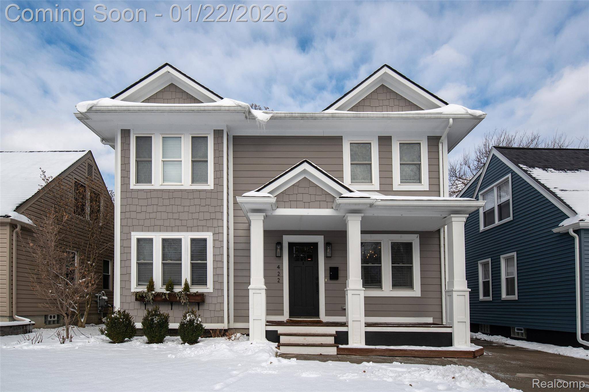 Royal Oak, MI 48073,422 Walnut AVE