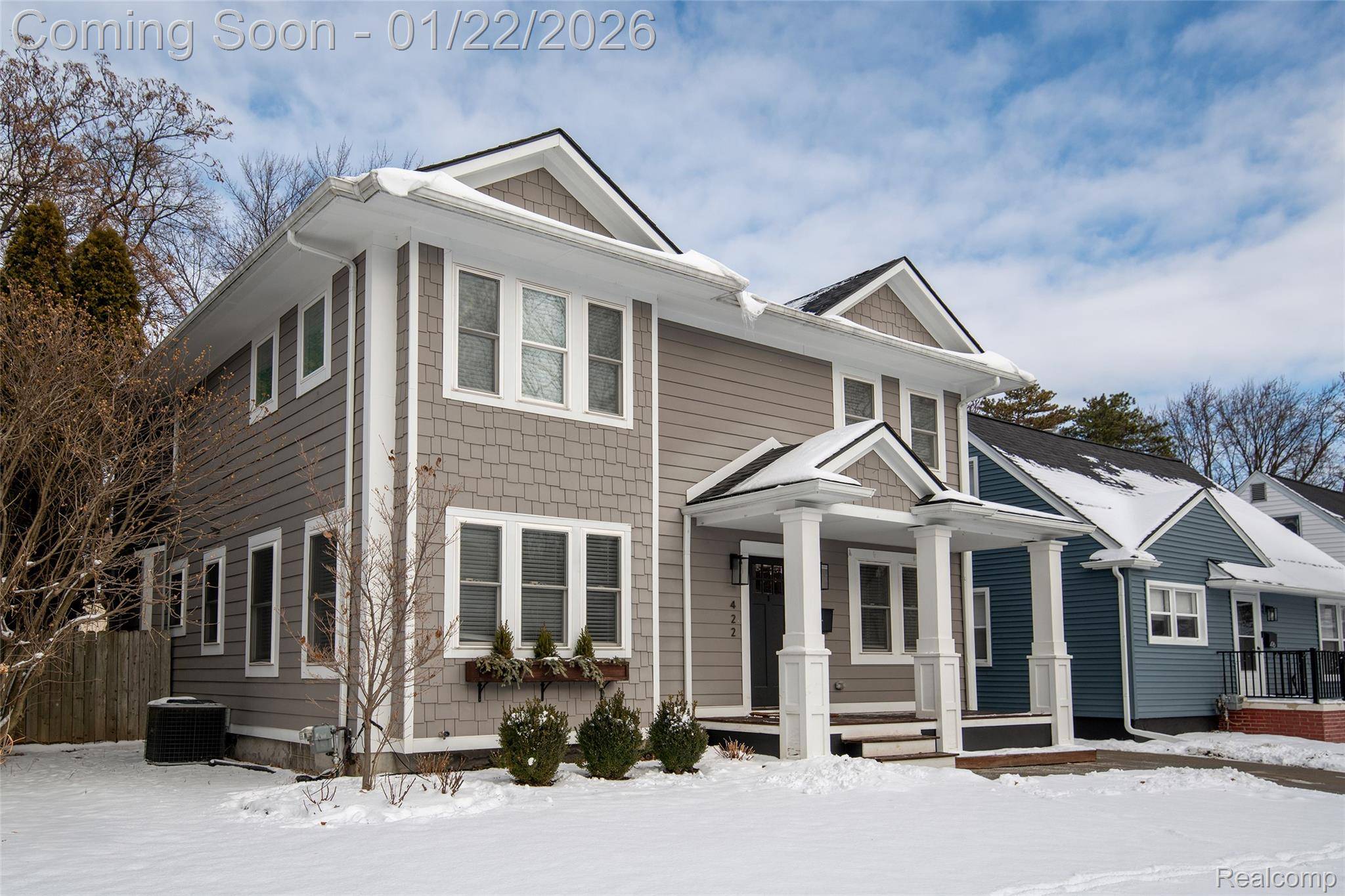 Royal Oak, MI 48073,422 Walnut AVE