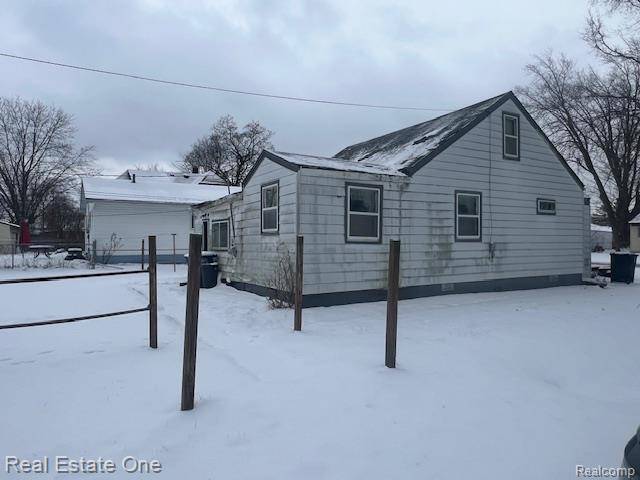 Westland, MI 48185,33550 Beechwood ST