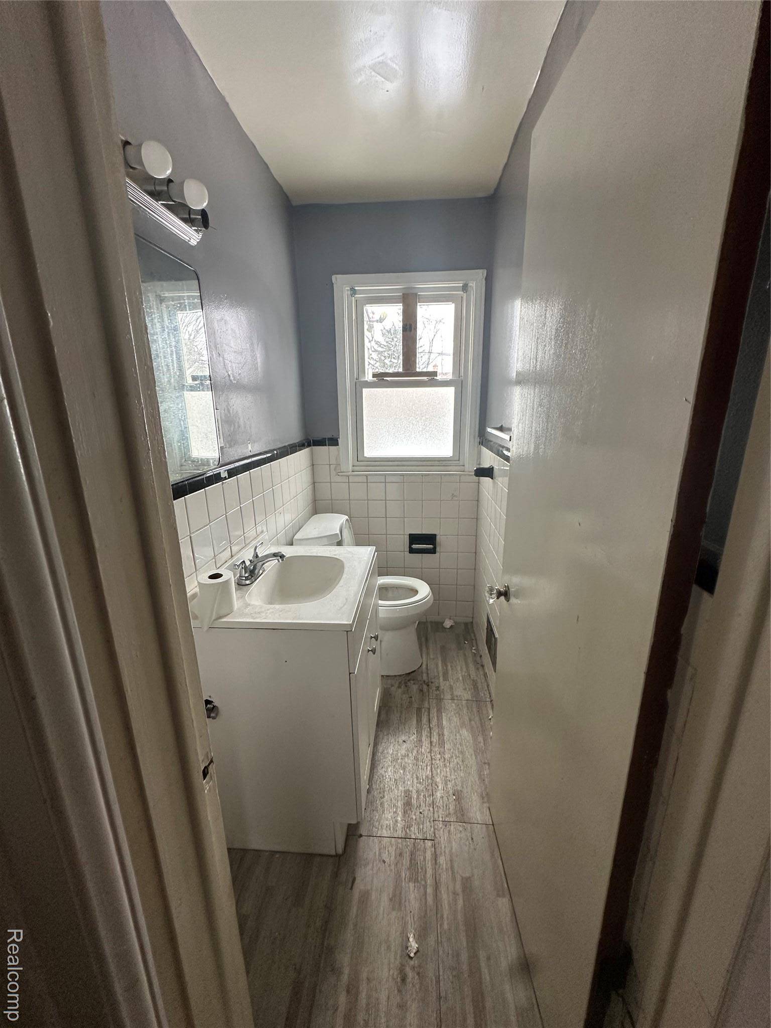 Detroit, MI 48205,13411 Tacoma ST