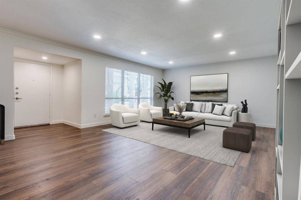 Dallas, TX 75225,8619 Edgemere Road #3