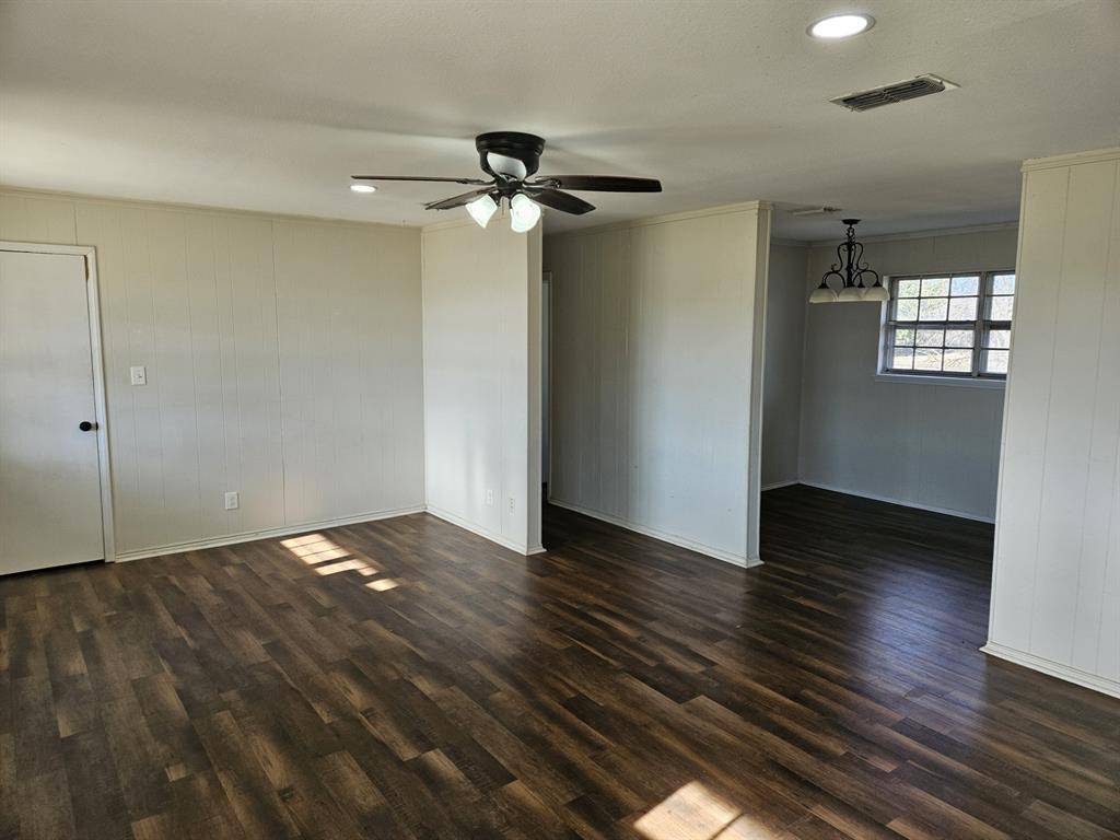 Waxahachie, TX 75165,974 Adays Road