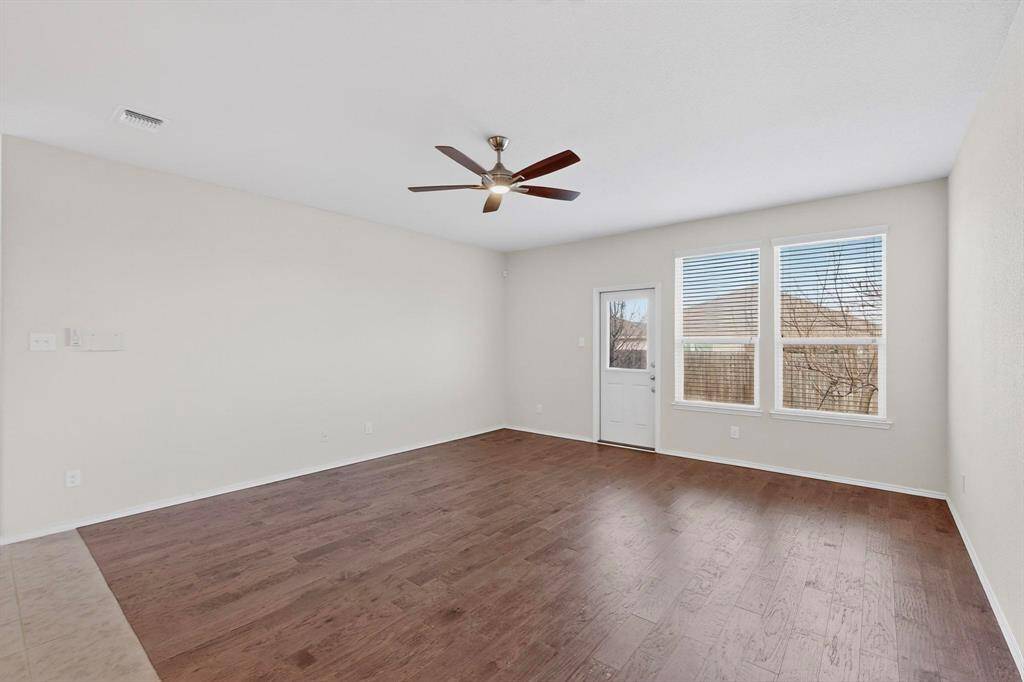 Fort Worth, TX 76131,2409 Buelingo Lane