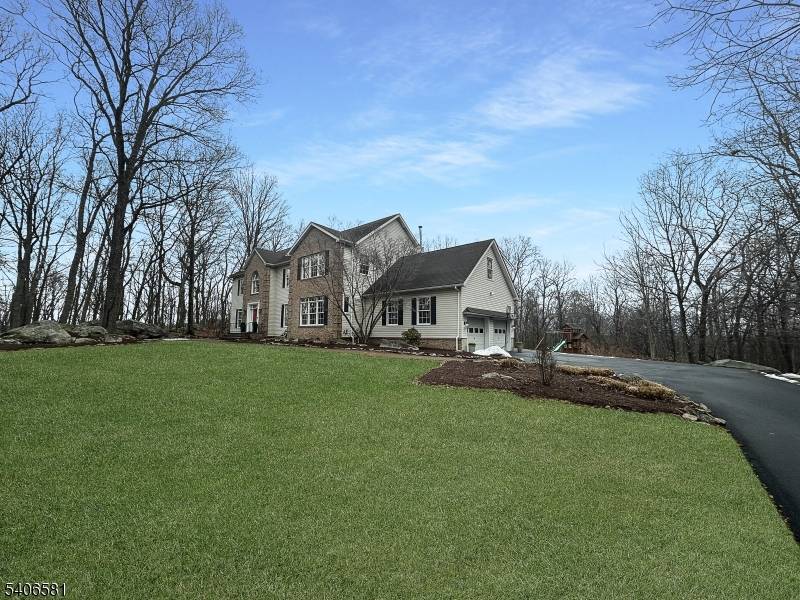 Mount Olive Twp., NJ 07836,16 Gary Ct