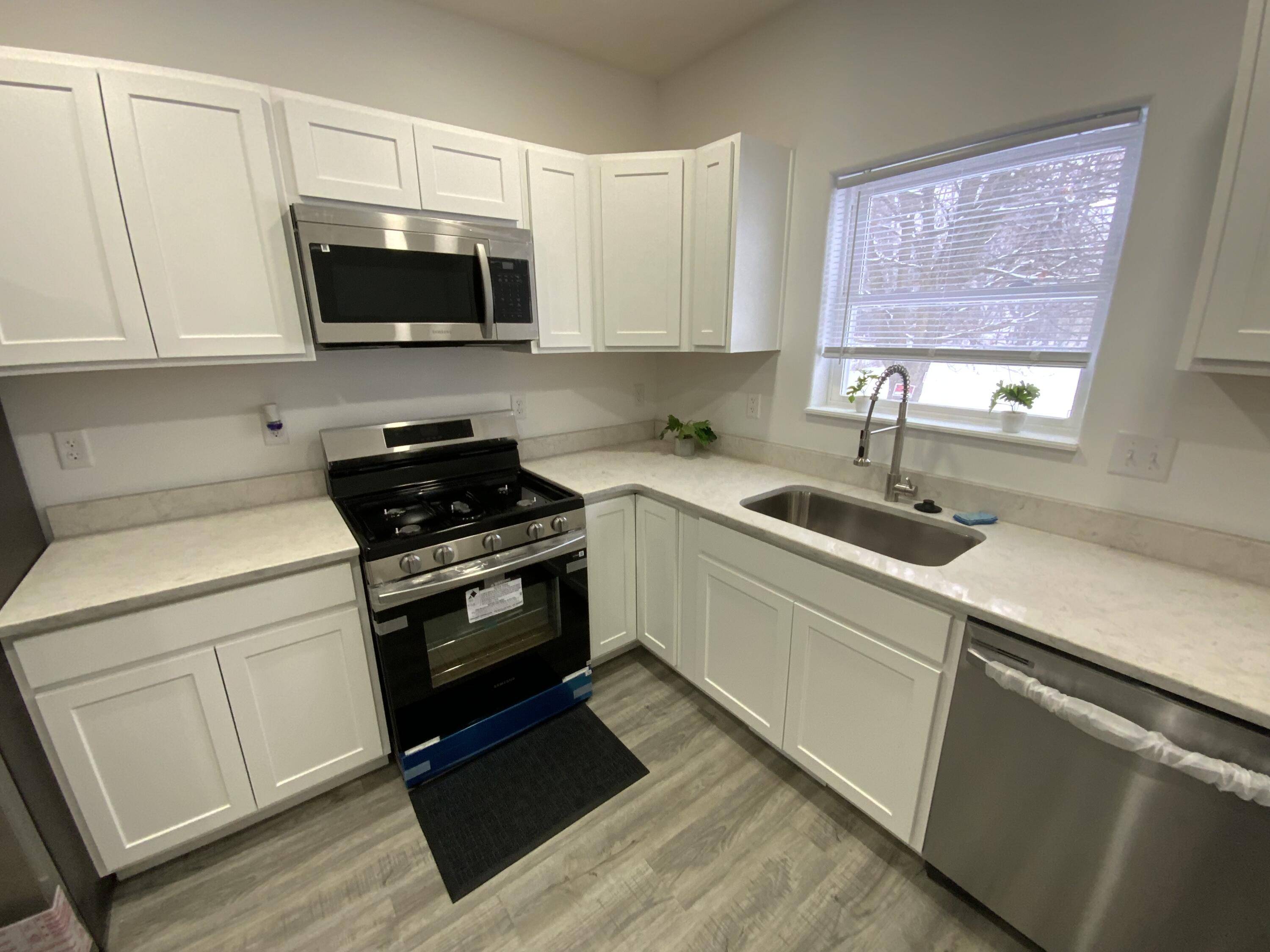 Jackson, MI 49203,1156 Knapp ST