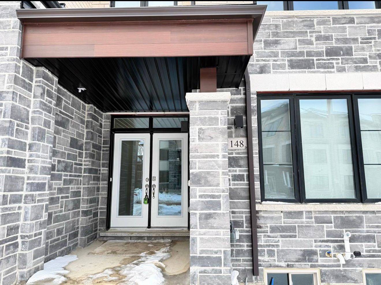 Markham, ON L6C 3T3,148 Vine Cliff BLVD