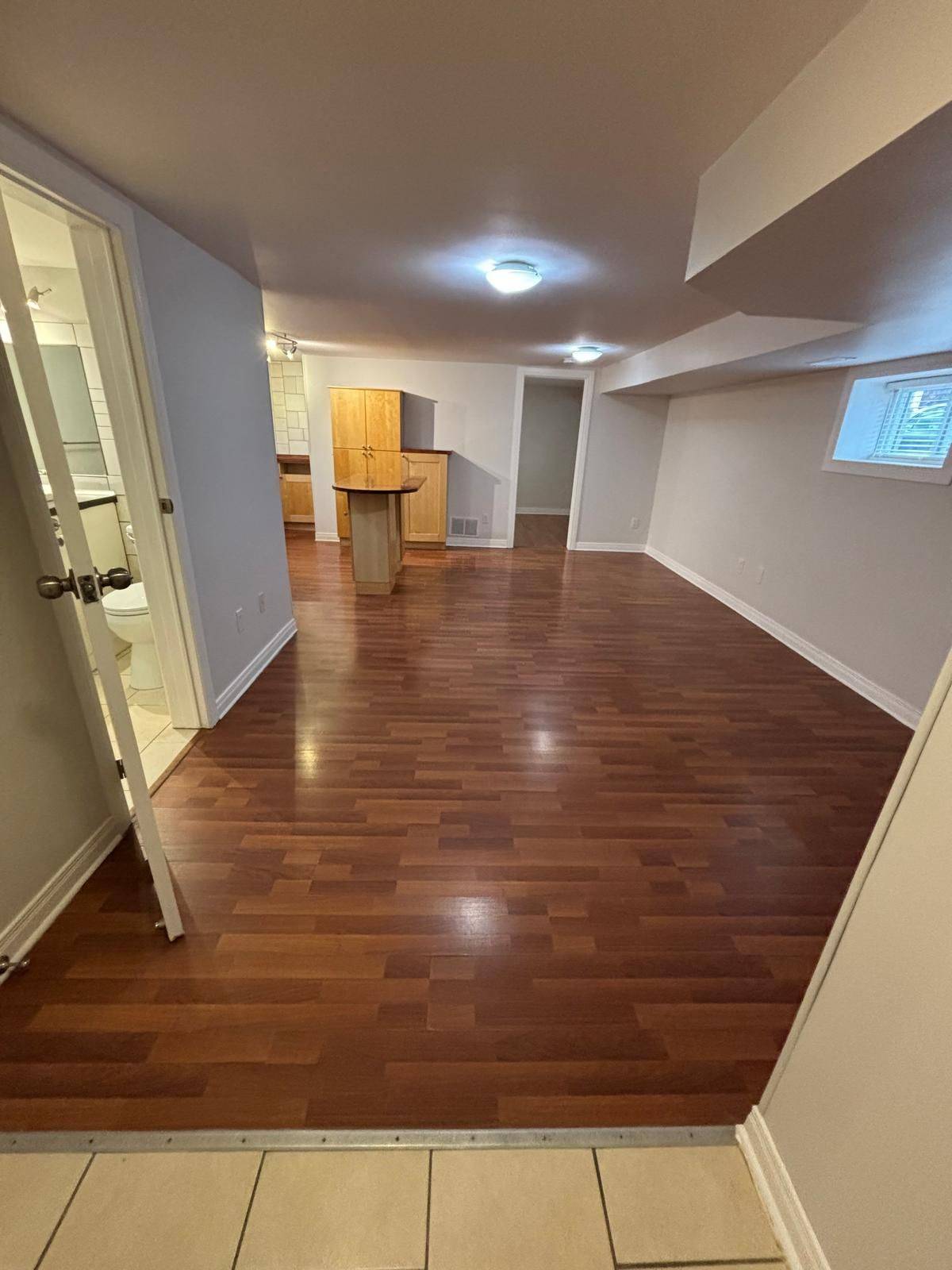 Hamilton, ON L8M 3B7,209 Balsam AVE S #Lower