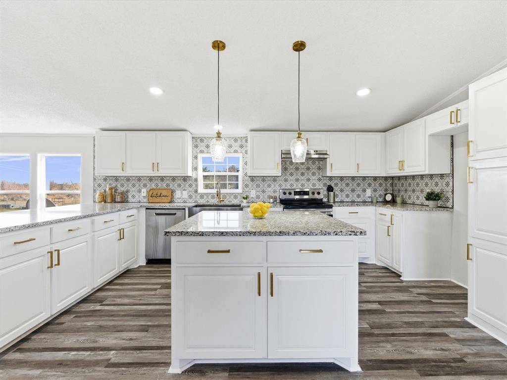 Weatherford, TX 76088,102 Sunshine Meadows Court