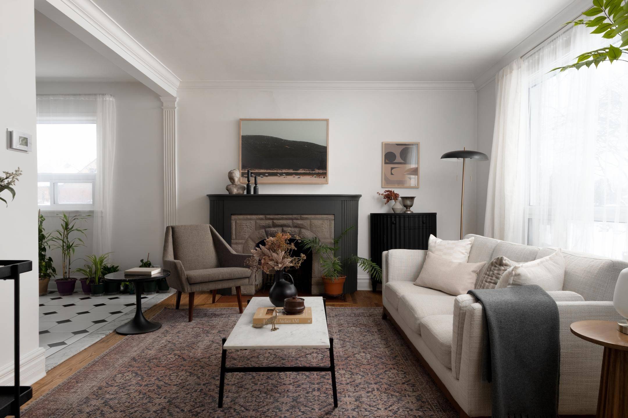 Toronto W10, ON M9W 2G5,195 Clearbrooke CIR