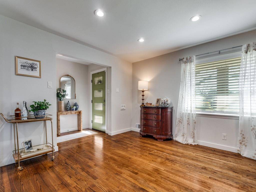 Dallas, TX 75228,8435 Bocowood Drive