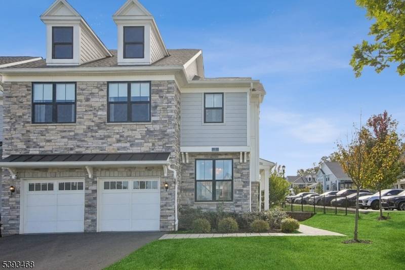 Warren Twp., NJ 07059,2 Monmouth Rd