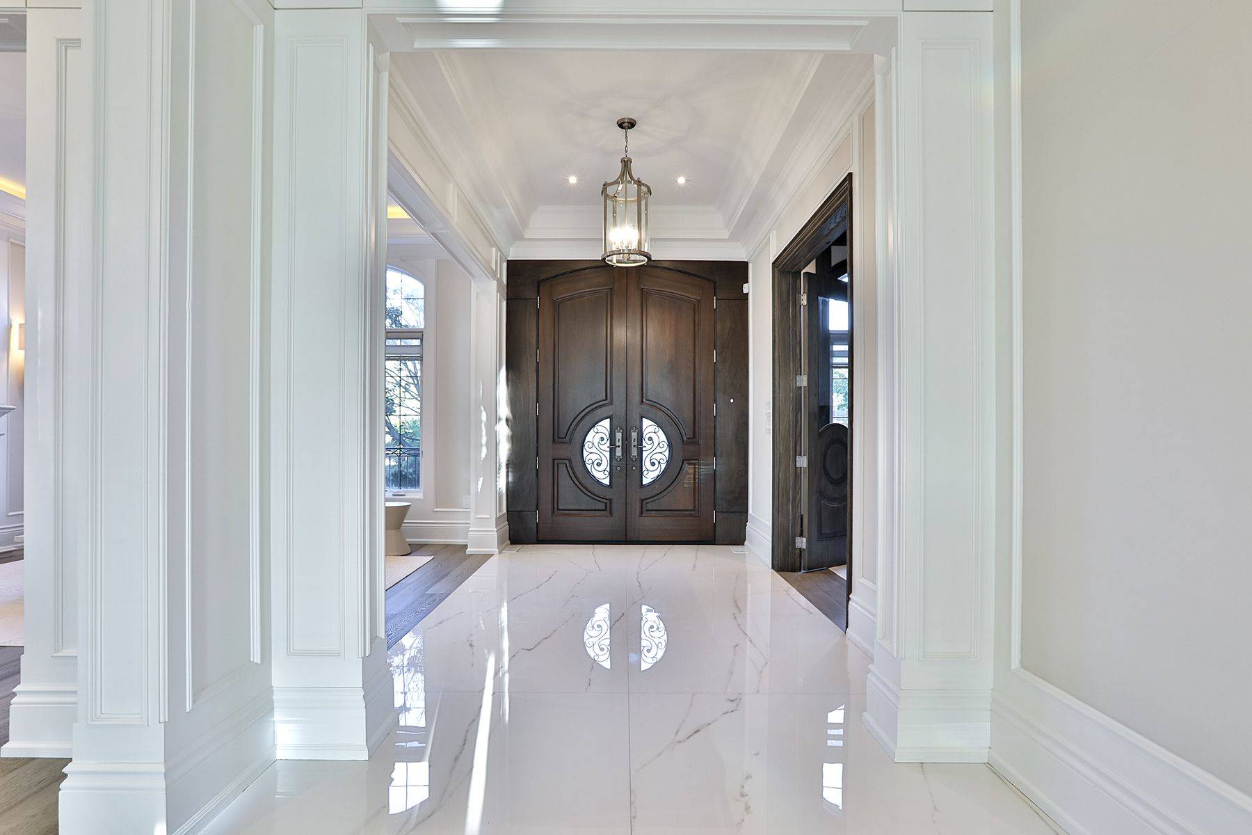 Richmond Hill, ON L4C 5L4,56 Sanderson CRES