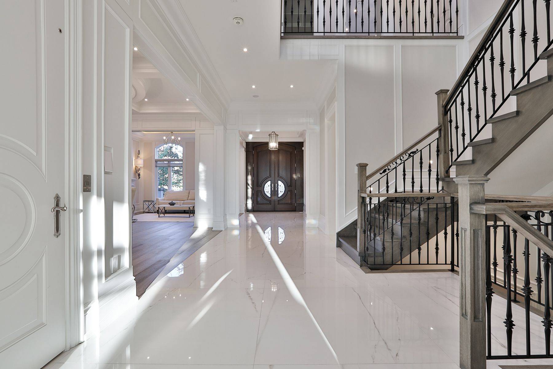 Richmond Hill, ON L4C 5L4,56 Sanderson CRES