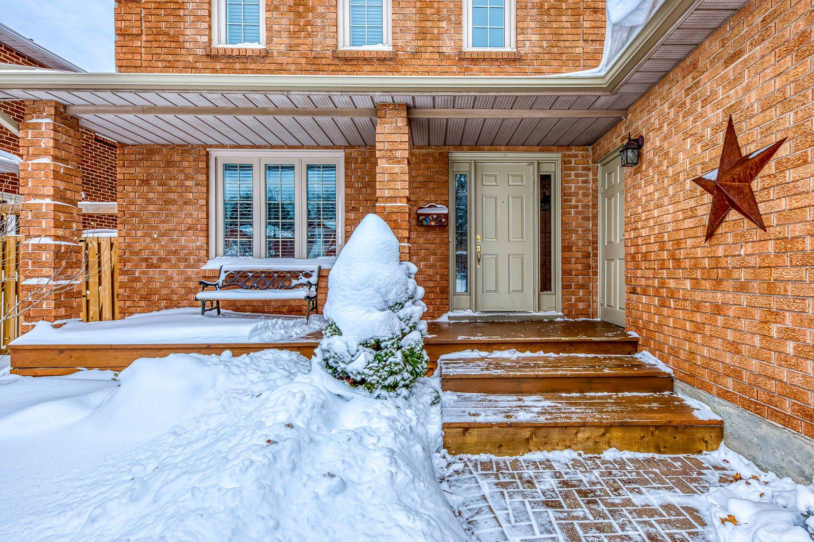 Oakville, ON L6J 7A3,1356 Chedboro CRES