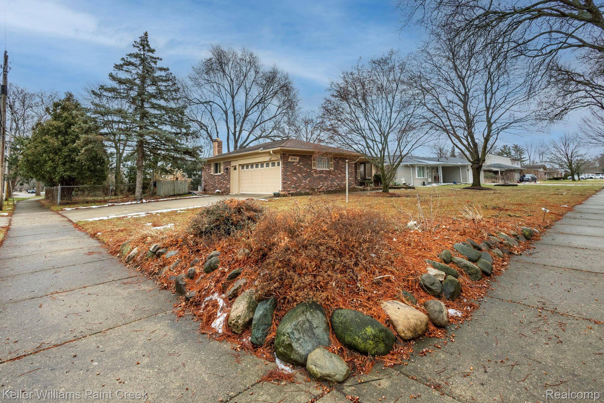 Troy, MI 48085,5190 Babbit DR