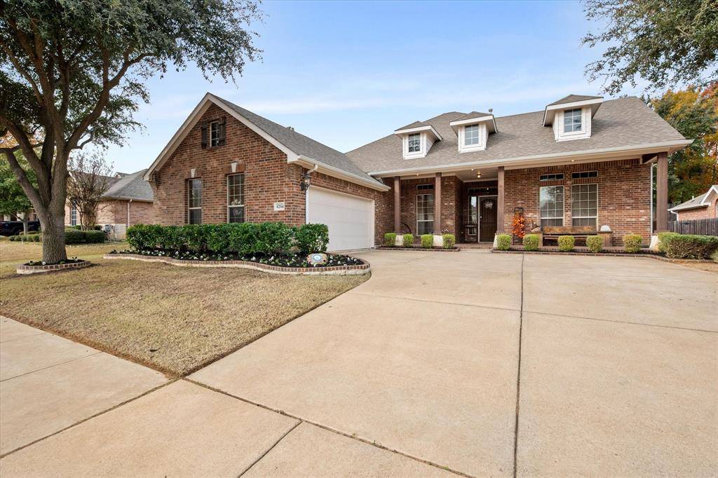 Arlington, TX 76001,8204 Summerleaf Drive