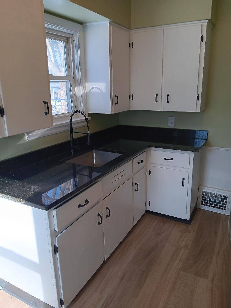 Battle Creek, MI 49015,121 N 21st ST N