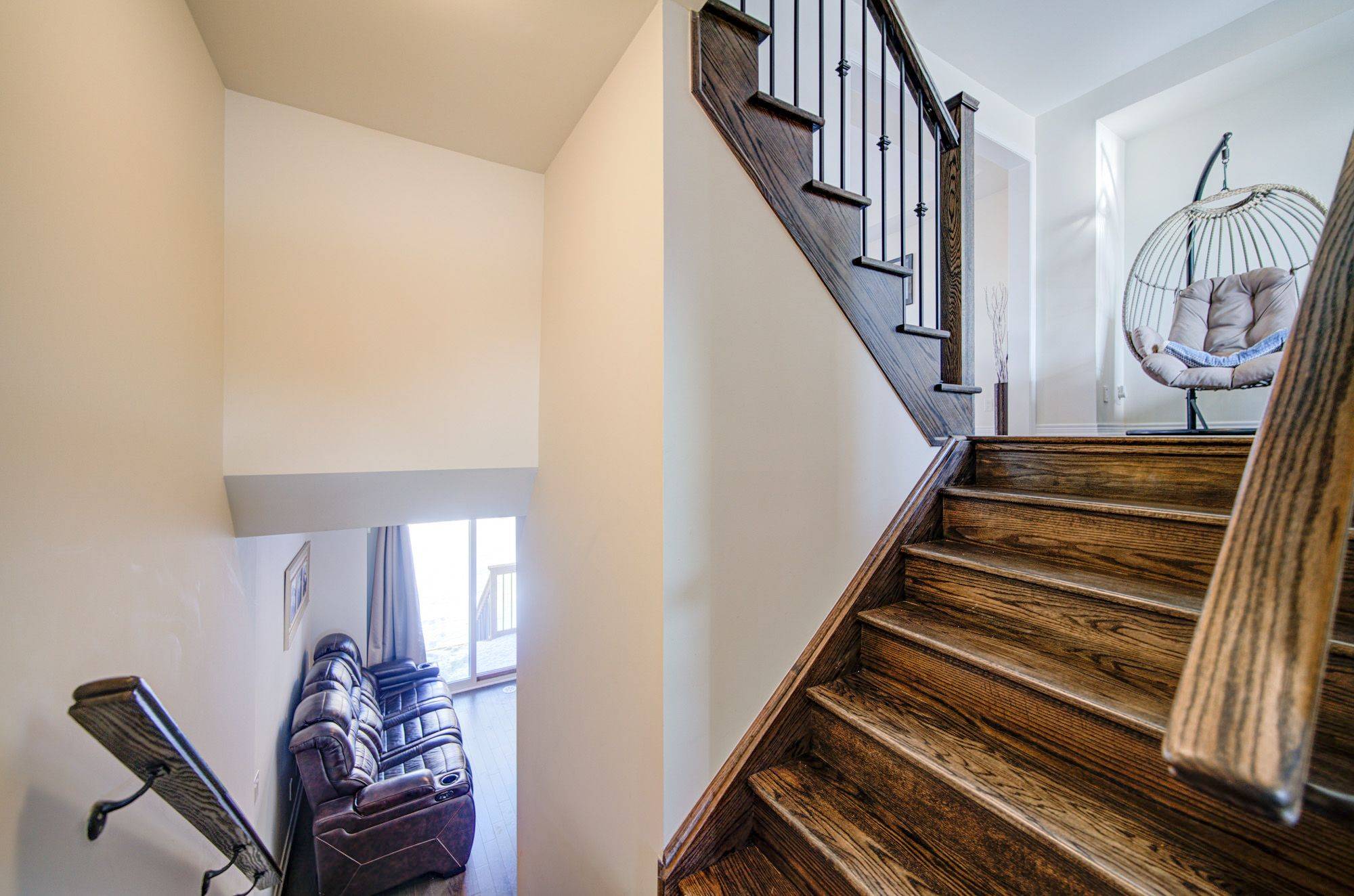 Whitby, ON L1P 0L7,46 Elkington CRES