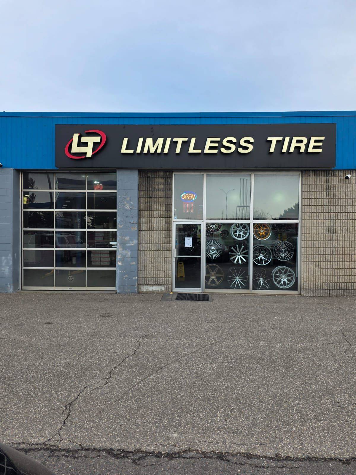 Mississauga, ON L5N 3K6,2310 Battleford RD #2