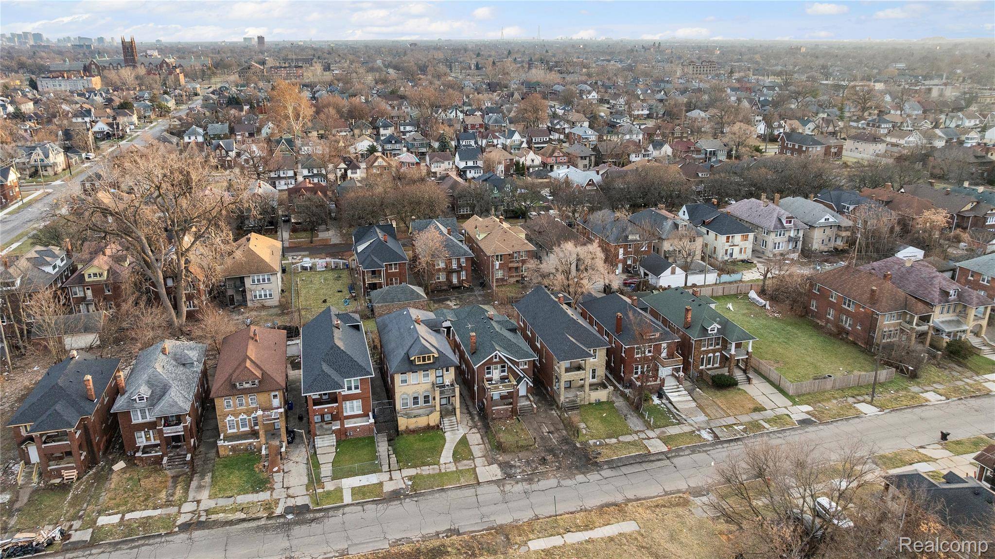 Detroit, MI 48206,2959 Tuxedo ST