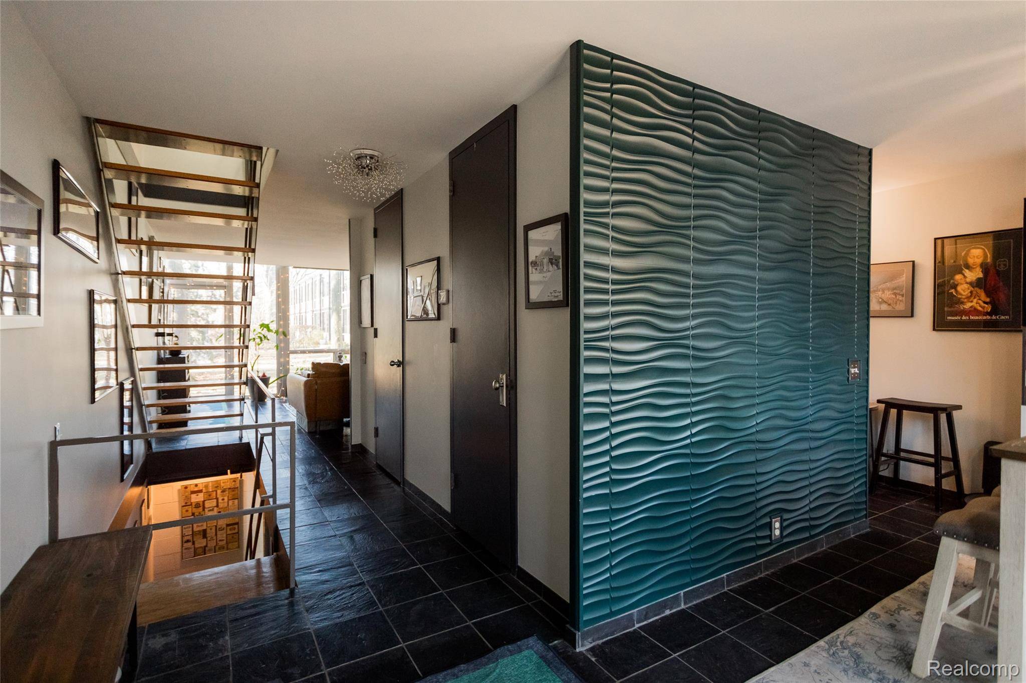 Detroit, MI 48207,1363 Nicolet PL